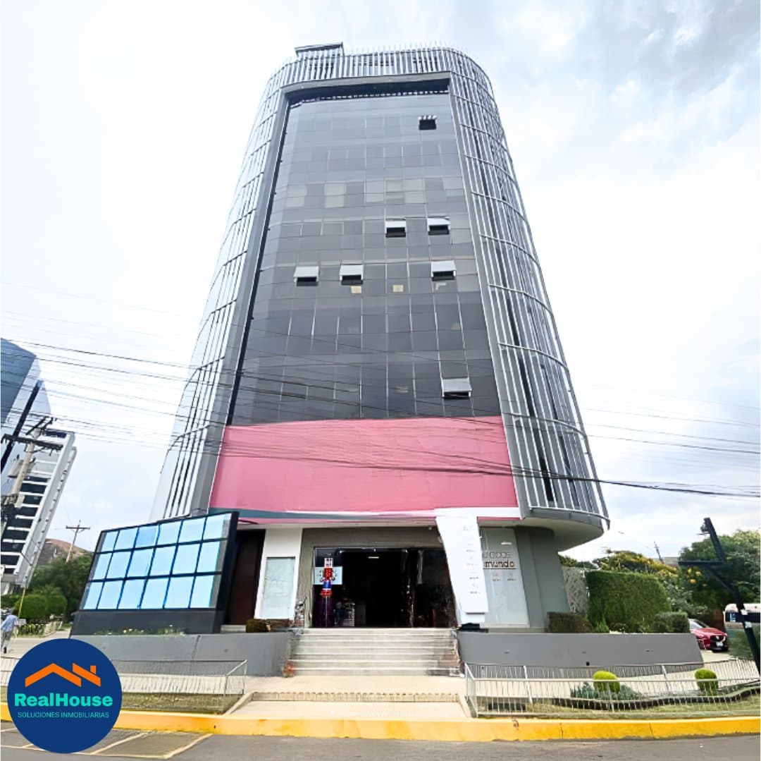 00128 – EDIFICIO EN VENTA – ZONA MUYURINA